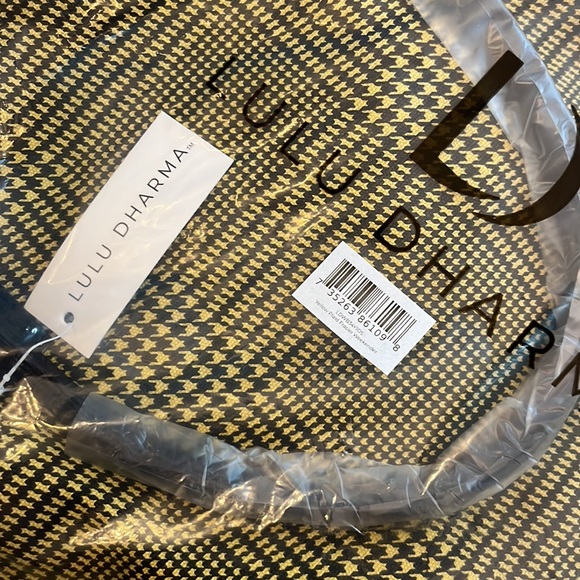 Lulu Dharma Yellow Plaid Frazier Weekender Duffle Bag NWT - Picture 6 of 6